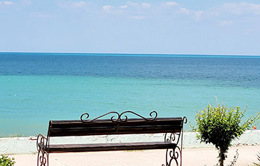 Снижение цен на отдых в Песчаном в Крыму в сентябре 