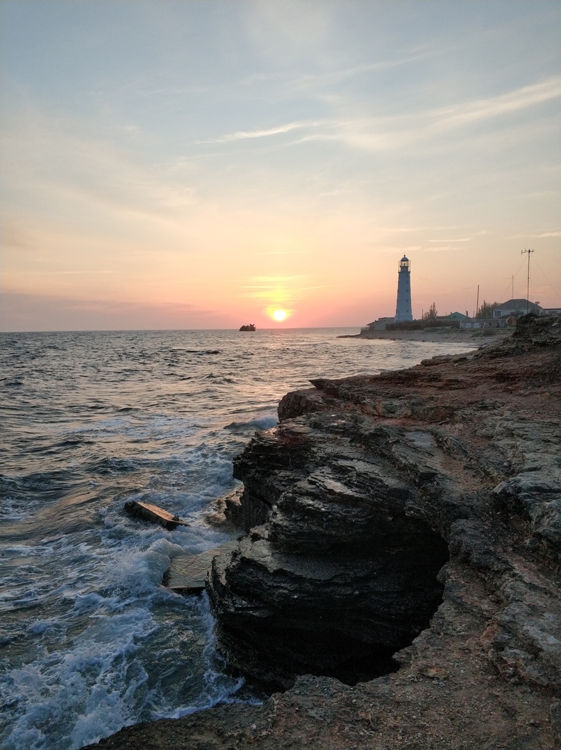 достопримечательности на западном побережье Крыма фото